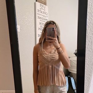 American Eagle light pink tank top